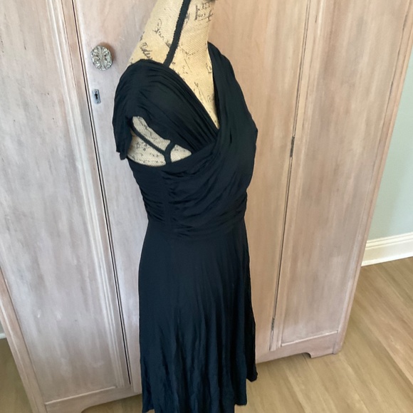 Tracy Reese Anthropologie black stretch jersey asymmetrical ruched midi dress - Picture 16 of 16